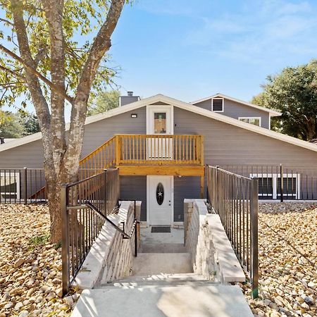 Villa Cyc Eclectic Back House With Bbq Gazebo San Antonio Exterior foto